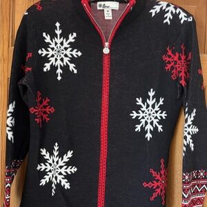Neve 100 % Merino Wool Black and Red Snowflake Cardigan